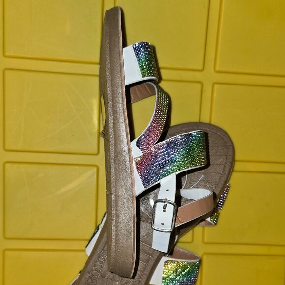 NWOT Adrienne Vittadini  Girls Rainbow  Sandals Multiple Sizes Available - Picture 2 of 2